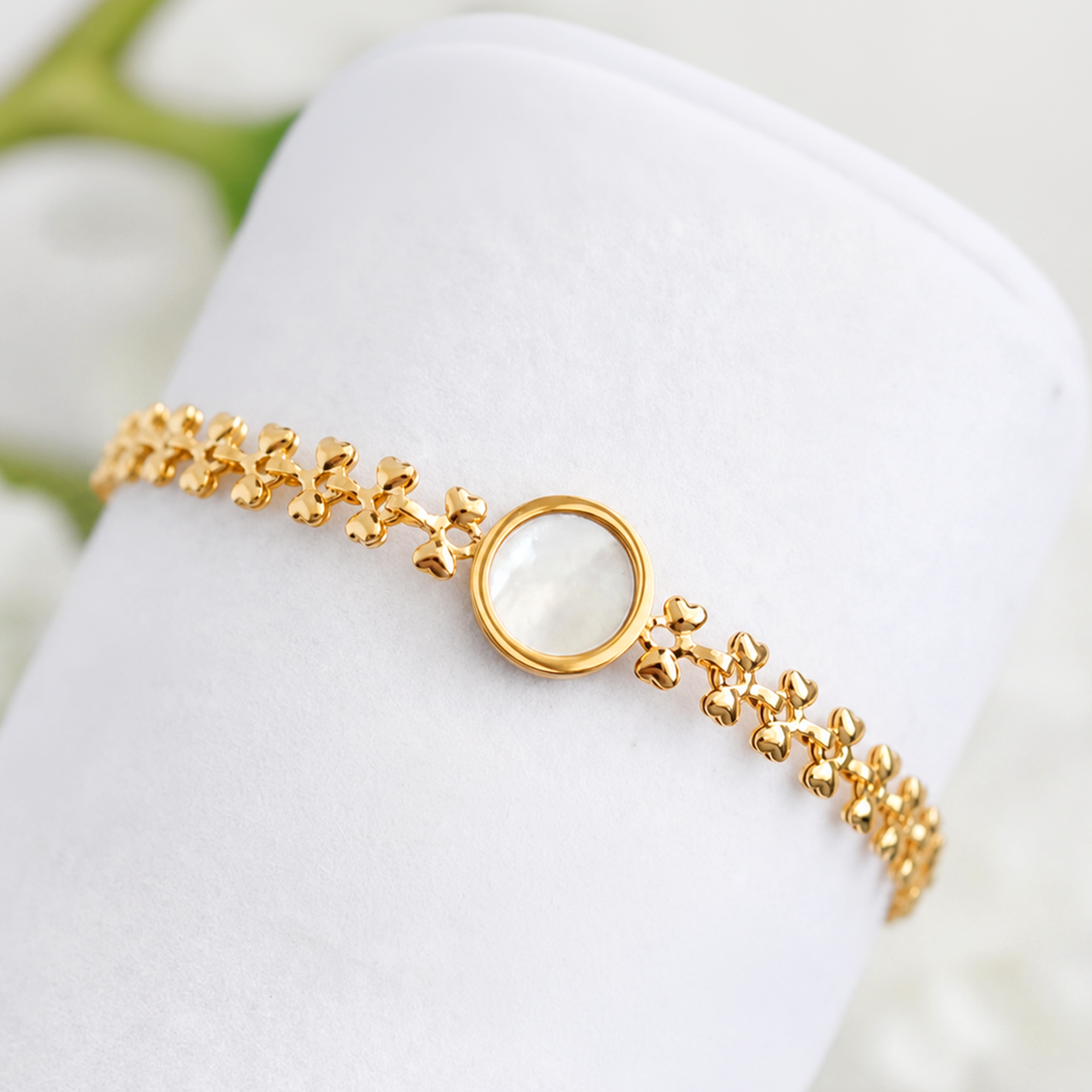 Pearl Flower Chain Bracelet - Gold