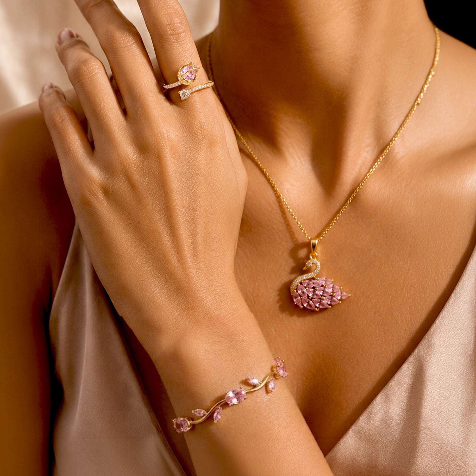 Nefert Pink Swan Crystal Jewelry Set
