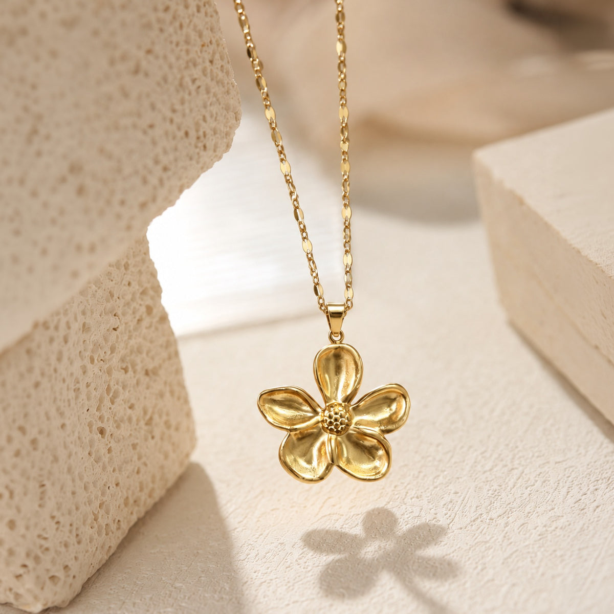 Golden flower Necklace