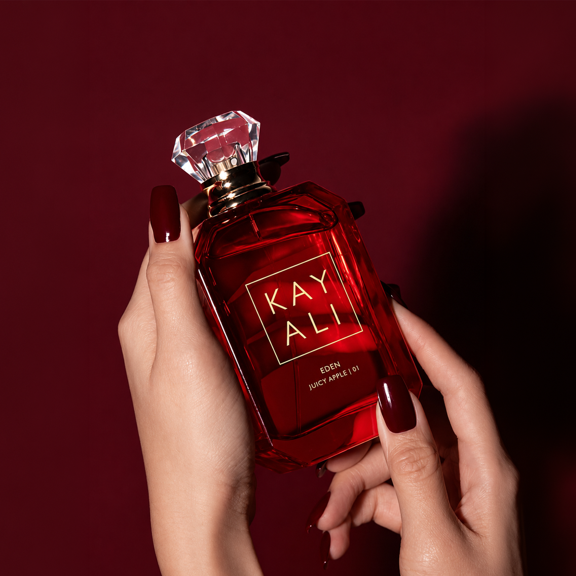 Vanilla 28 perfume bottle
