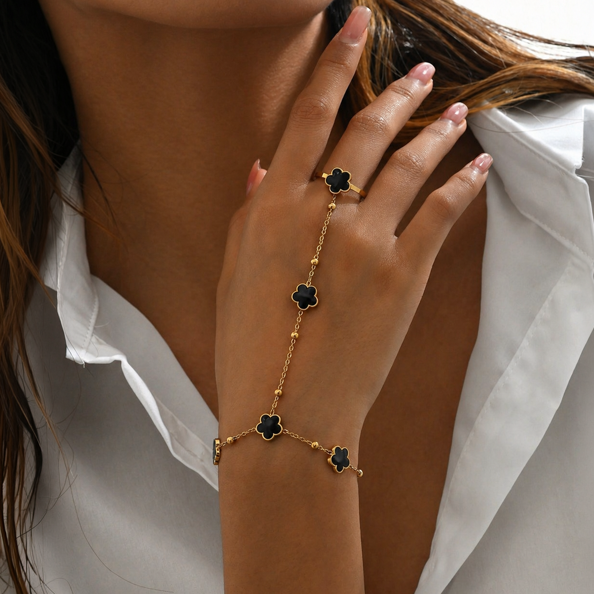 Midnight Clover Hand Chain