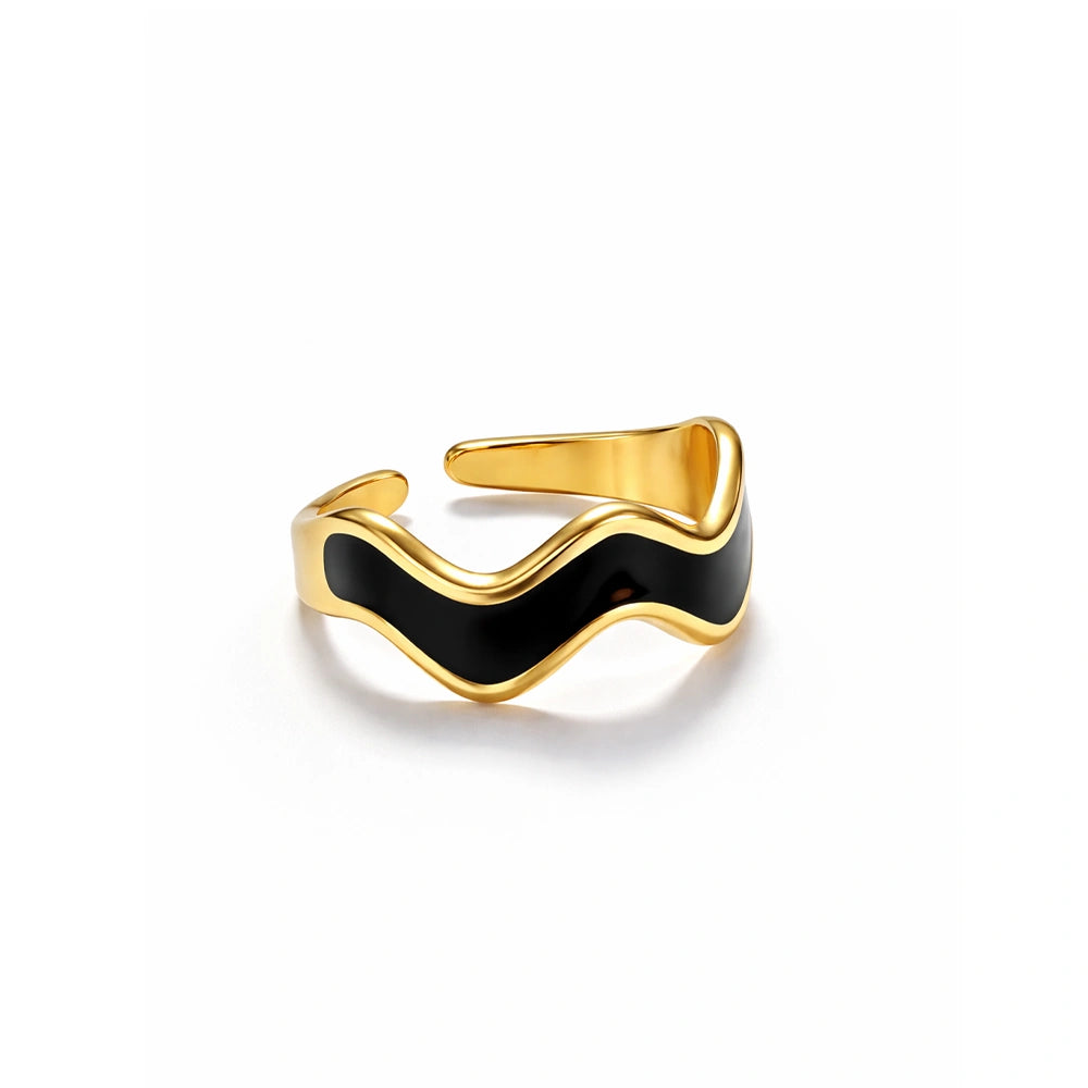 Black Wavy Ring